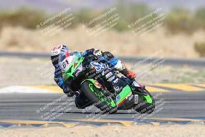 media/Oct-19-2024-CVMA (Sat) [[7df39c5a0d]]/Race 4-Formula Middleweight/